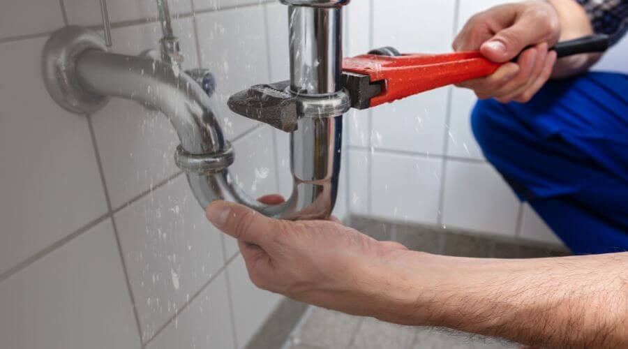 Expert burst pipe repair services in Ten Mile, TN